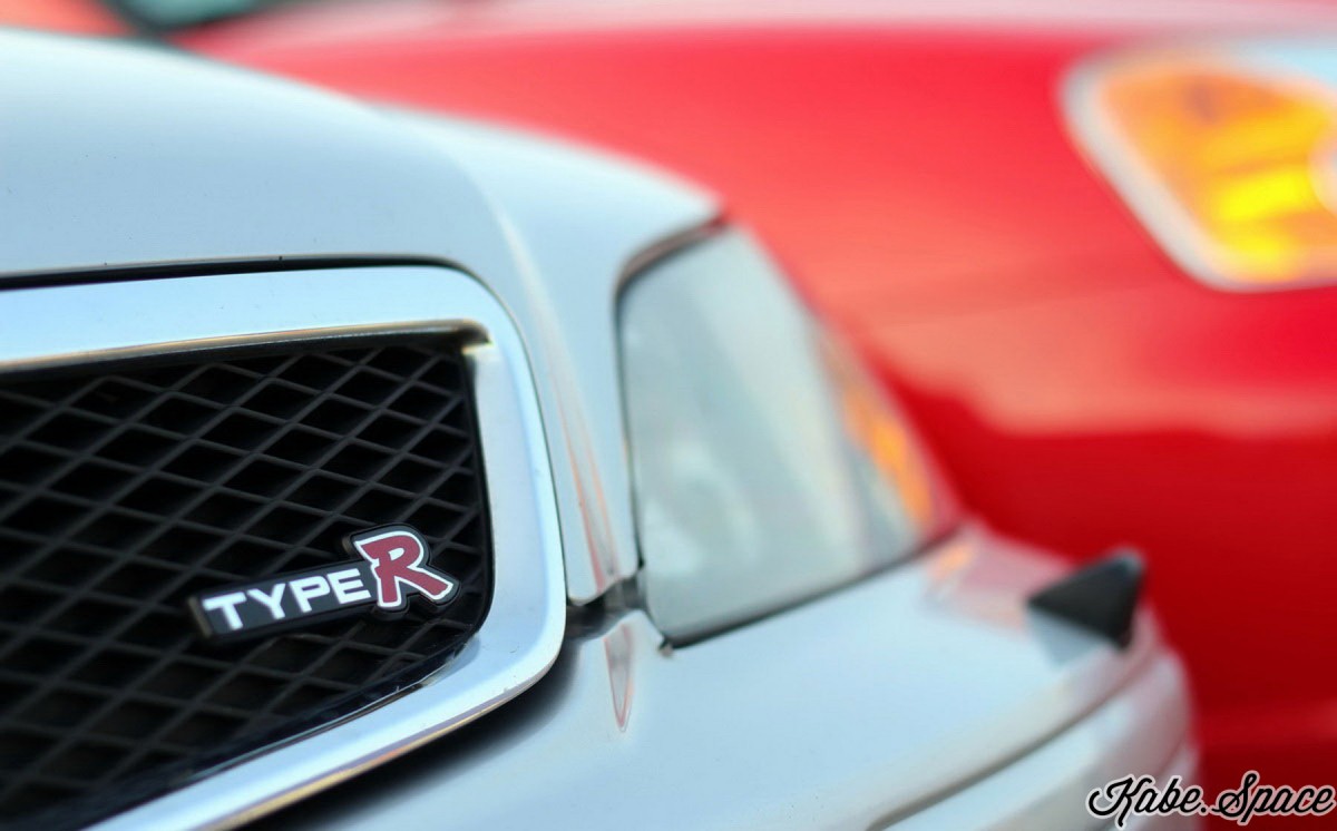 Honda_Accord_Type_R_kabe_01
